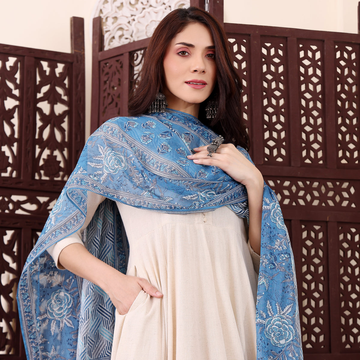 Women’s Cream Anarkali Kurta Pant Set with Blue Printed Dupatta | Elegant Ethnic 3 Piece Suit Setzx